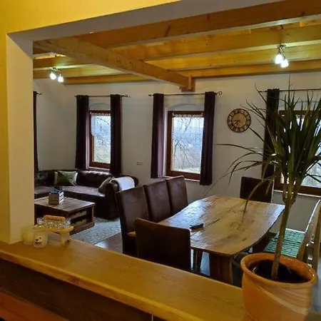 Waldhaus Edelweiss Apartamento *